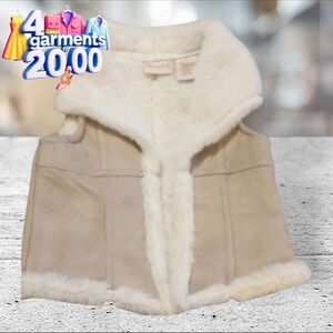 Lilly wicket faux suede and fur vest size 2T